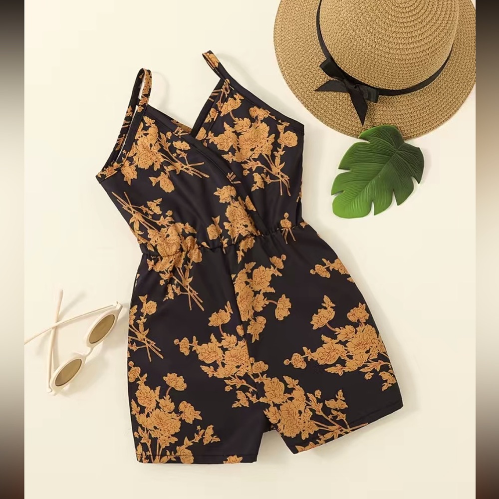 Girls vintage floral romper size 7/8